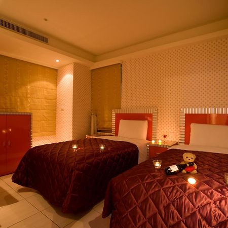 Happy Hotell Taipei Exteriör bild