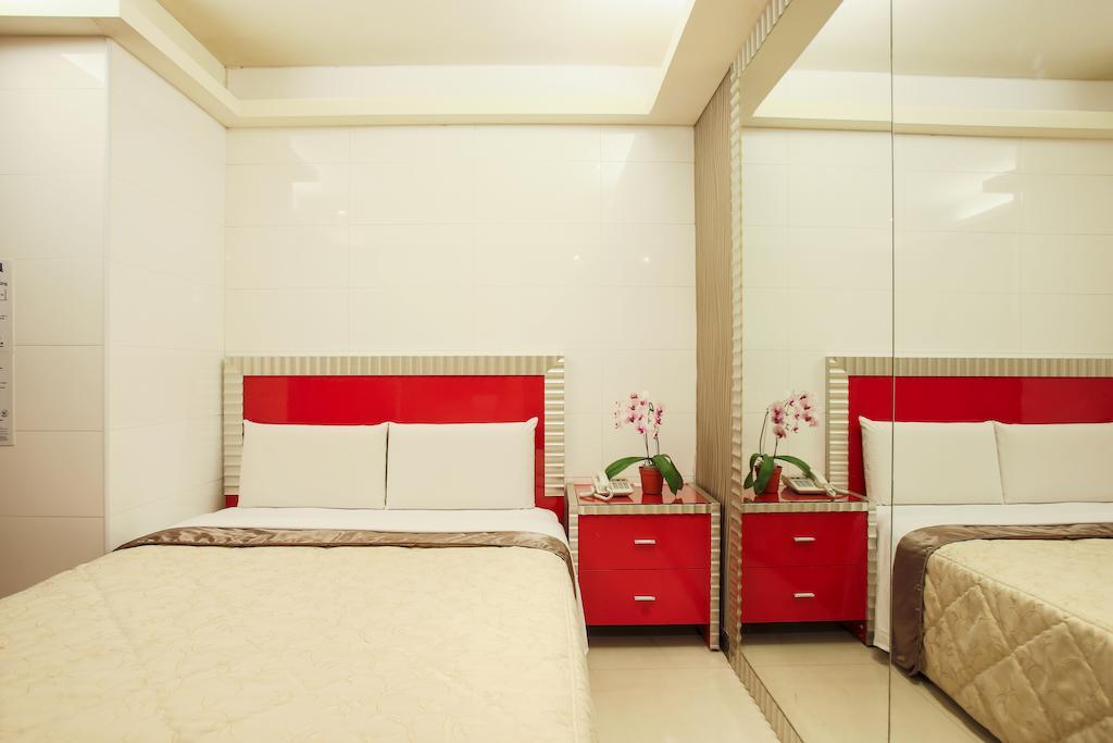 Happy Hotell Taipei Exteriör bild